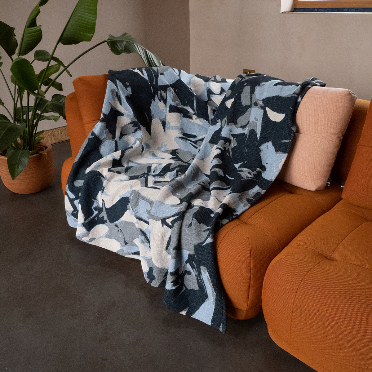 Litter - Blanket / Tapestry