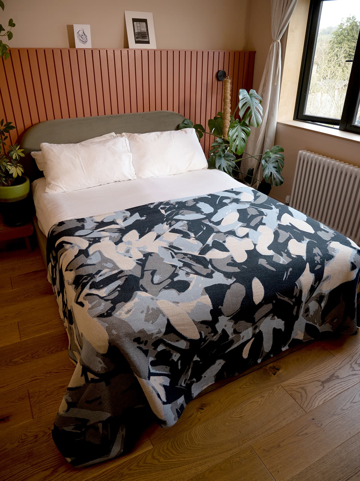 Litter - Blanket / Tapestry