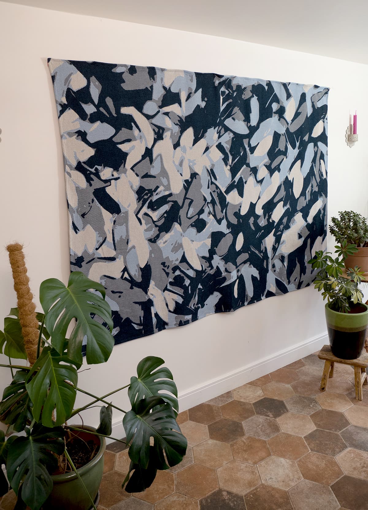 Litter - Blanket / Tapestry